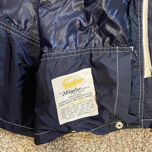The Alligator Dark Blue Rain Jacket coat size Medium - Picture 7 of 8